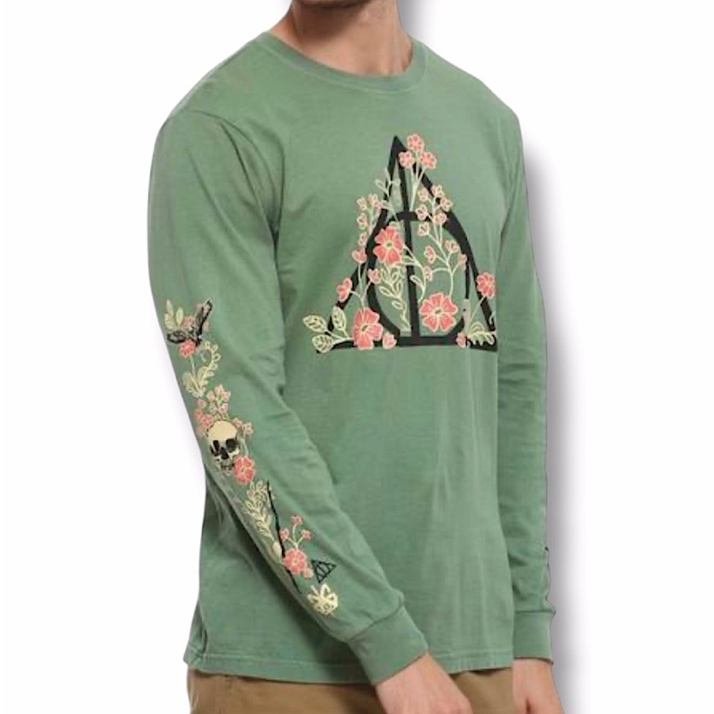 Harry Potter Deathly Hallows Men’s Long Sleeve Shirt Size Medium BoxLunch